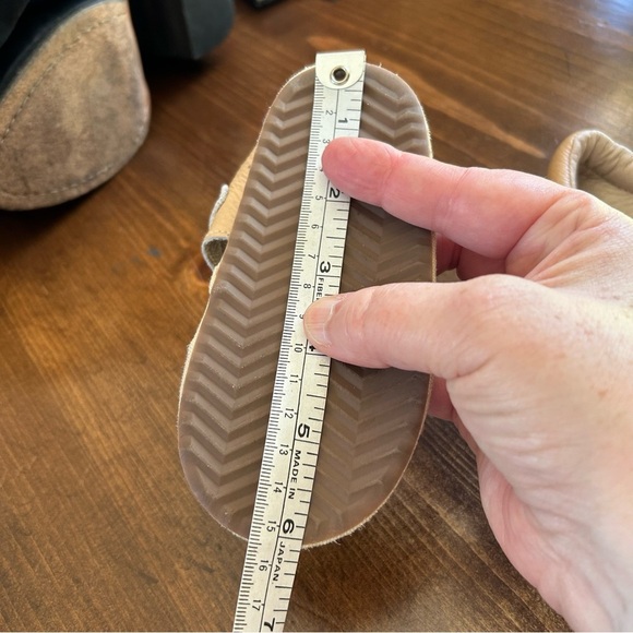 Monkey Feet Toddler Braided Leather Sandals. Size 18-24 months. - Picture 7 of 8